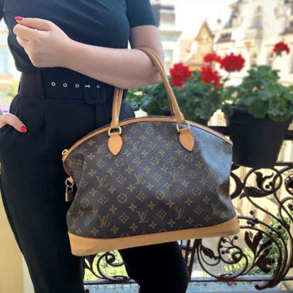 Authentic Louis Vuitton Lockit Horizontal BAG